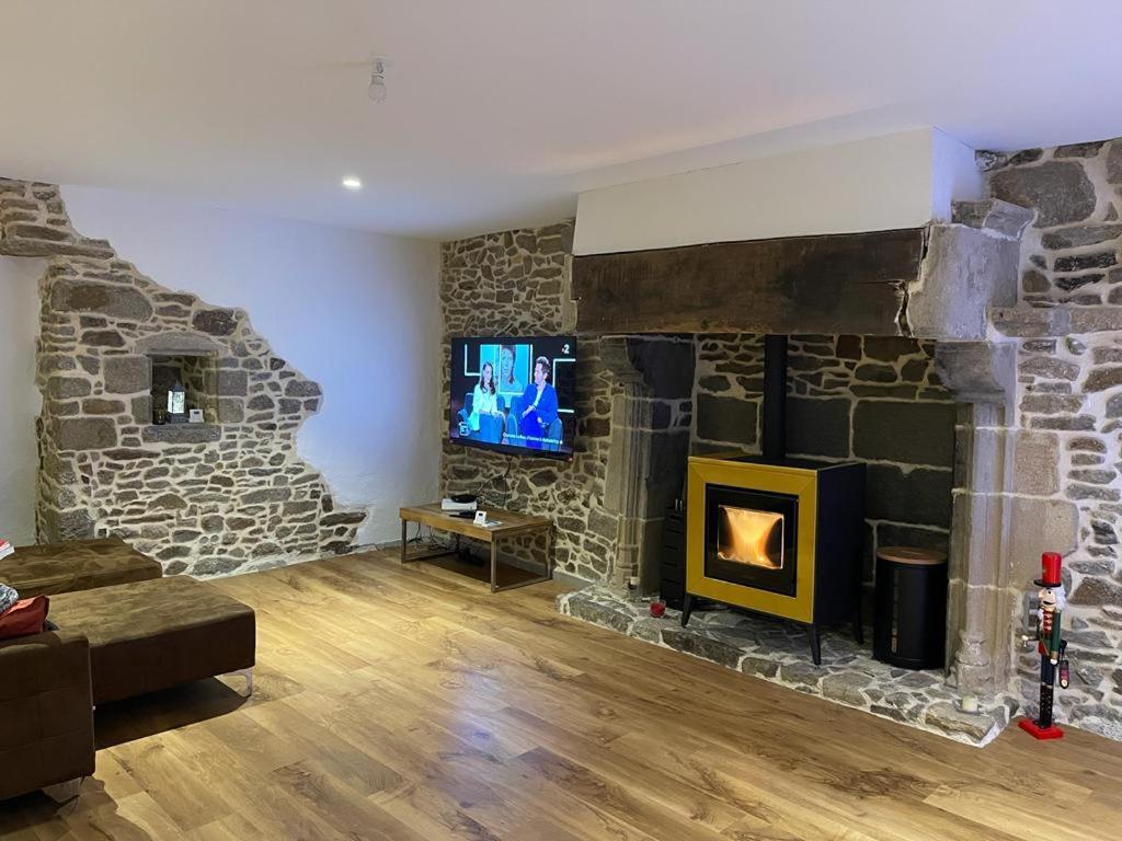 Appart Halo Et Duplex Les Filles Dinan Habitación foto